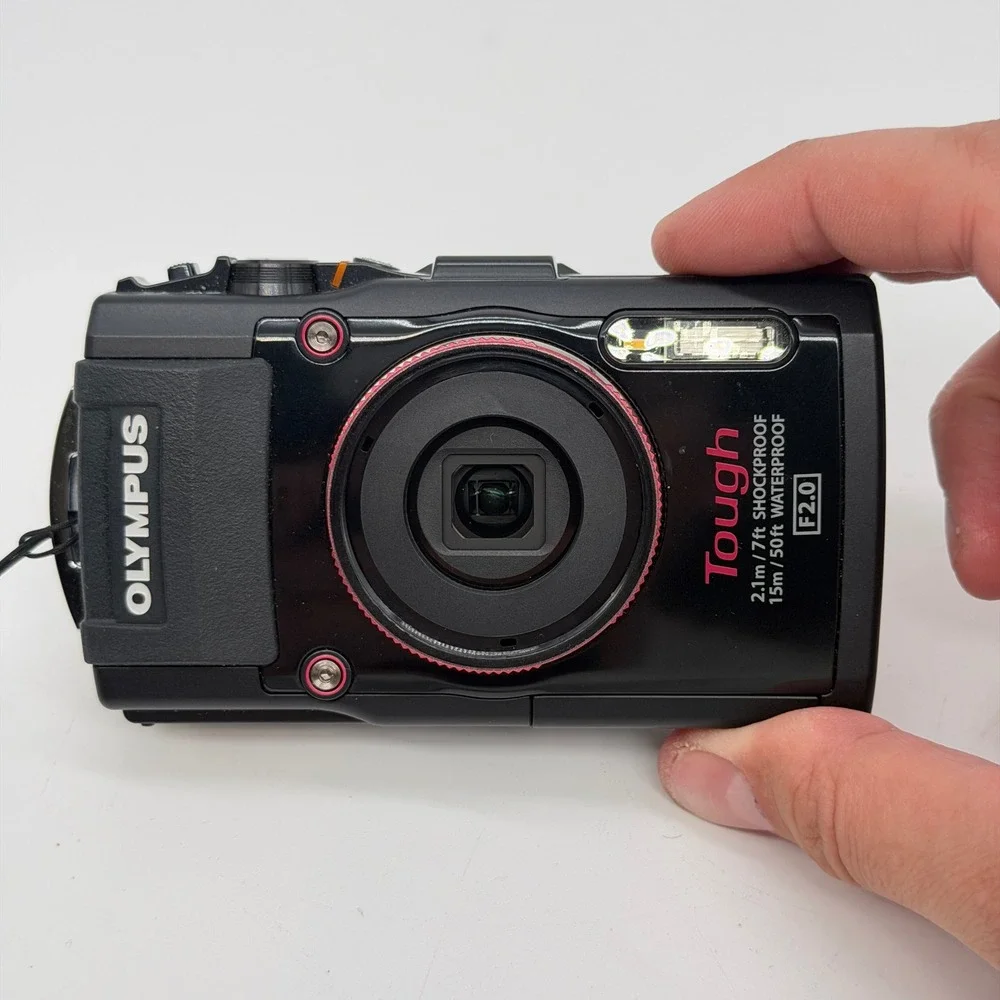 Olympus Tough TG-3 Waterproof Digital Camera Black Bundle TCON-T01 Teleconverter